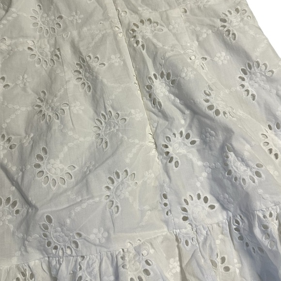 Yumi Kim Eyelet Dress Alicia White Size M Short Sleeve Lined Mini Ruffle Skirt - Picture 9 of 9